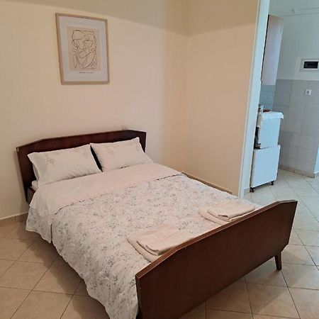 Persefoni'S Room نيا كيوس المظهر الخارجي الصورة